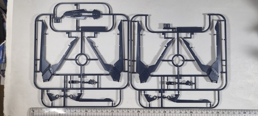 HG 라이징 프리덤 솔리드 클리어 박스 아트 런너 설명서_6.jpg