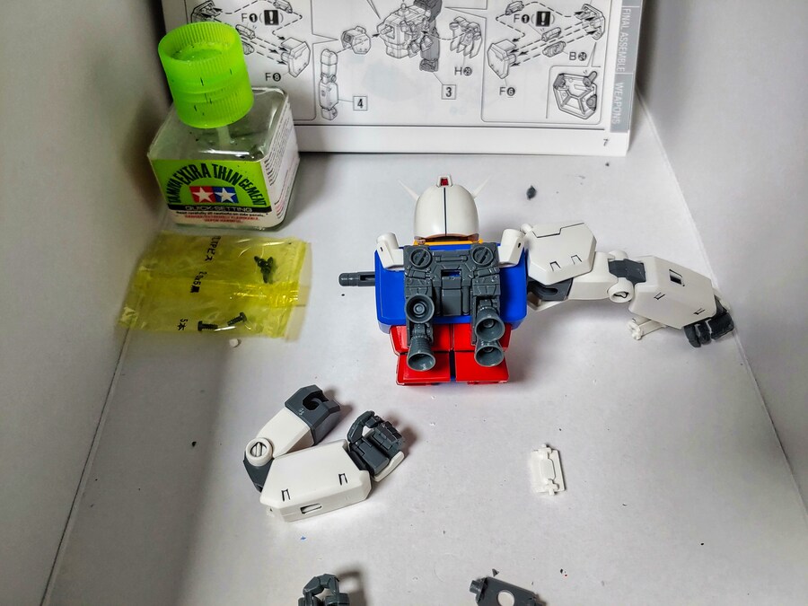 [MG] RX-78-2 퍼스트 건담 Ver.Ka_6.jpg