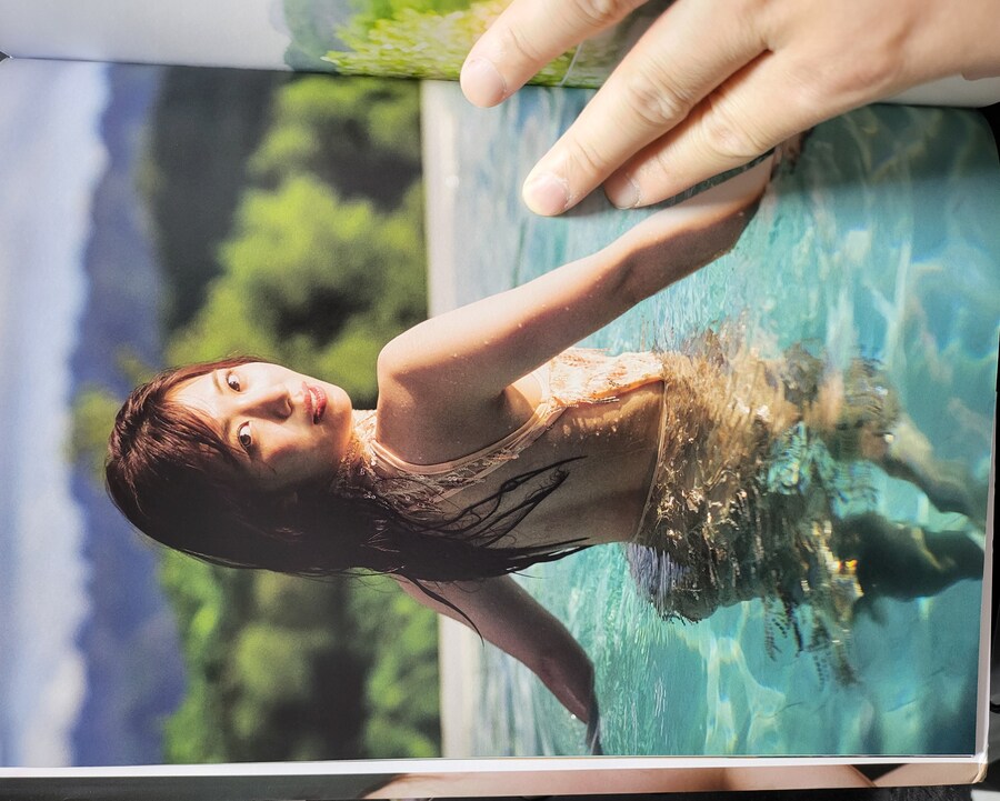 山岸あや花(야마기시 아야카) 사진집 斐色(AYAIRO)_21.jpg