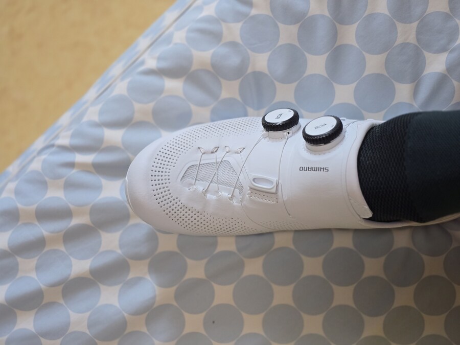 싼데 비싼 신발 도착!_1.jpg