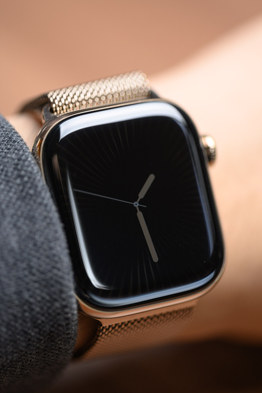 기다리던 애플워치 시리즈 10 티타늄 골드가 왔습니다_8.jpg