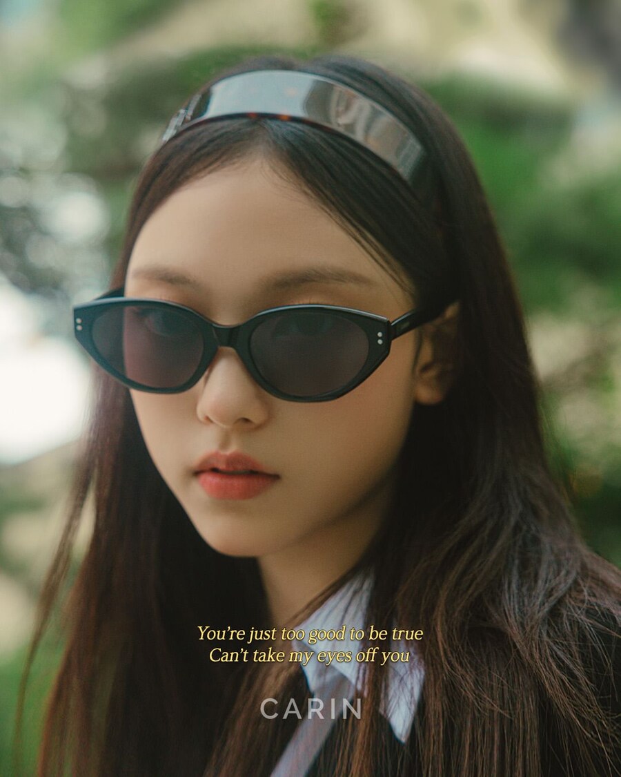[뉴진스] 24FW CARIN 포토슛 비하인드 👓_9.jpg