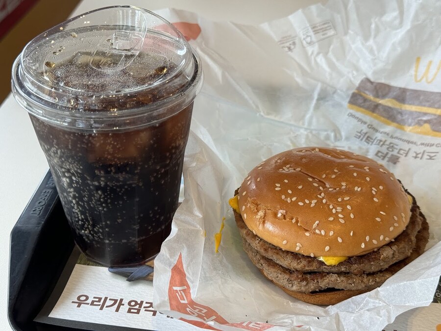 🍔더블 쿼터 파운더® 위드 치즈🧀_1.jpg