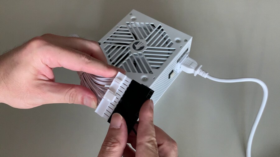 엔티스 EG 1000W 80PLUS GOLD 풀모듈러 ATX3.1 화이트_15.png