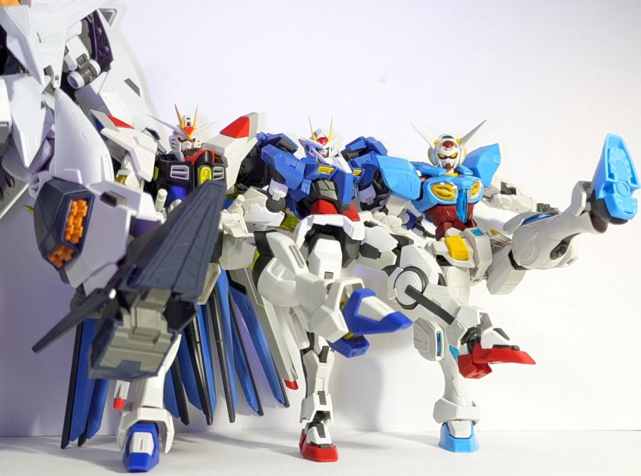HG 1/144 G 셀프 퍼펙트 팩 극장판 Ver 소체 포징 + 비교 사진_11.jpeg