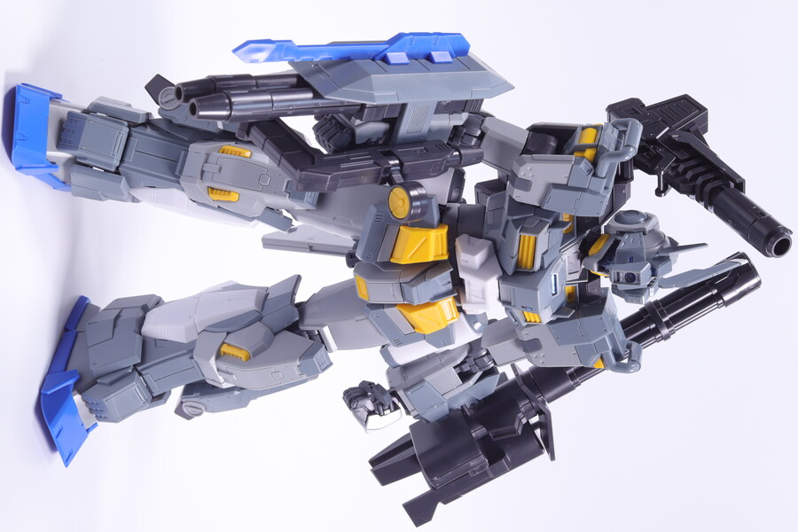 MG] 건담 스톰브링거 P.F.(Phantom Fang)_17.jpg