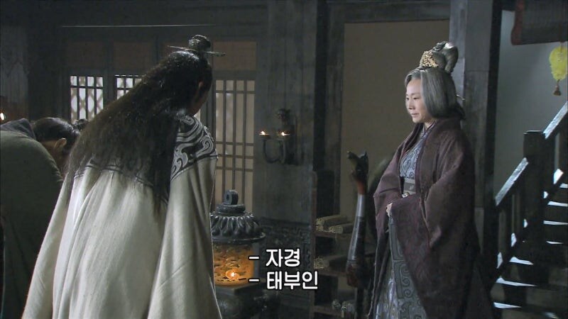 신삼국) 자기 딸 손상향이 결혼한다는걸 뒤늦게 안 태부인_10.jpg