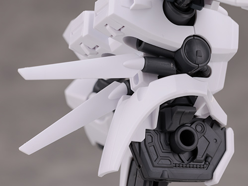 HG 1/144 드라고나 3 리프터 3 장비 타입 해외 리뷰_32.jpg