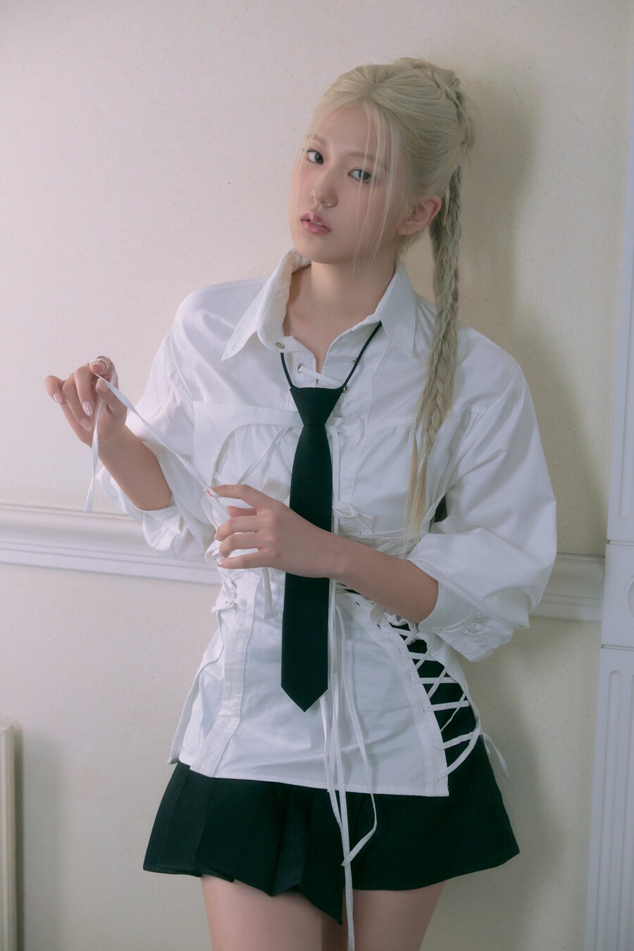 [콘셉트 포토#1] 이즈나 "N/a"_9.jpg