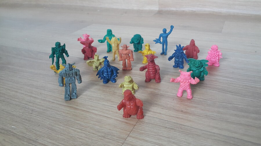 80년대 괴수 고무인형 시리즈_2.jpg