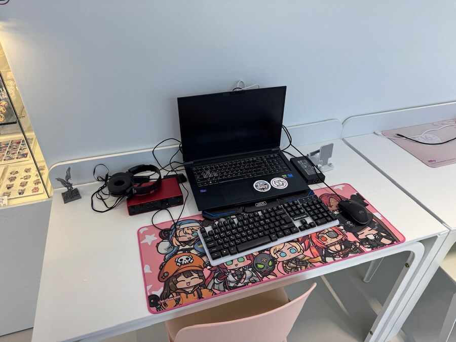 명동의 최첨단 IT 기술과 최고급 커피가 있는 카페_16.jpg