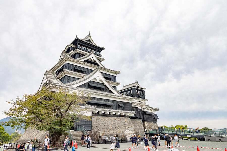 일본 현지 패키지 끌려갔다 온 이야기 -1편 쿠마모토 성->아소팜 점심_5.jpg