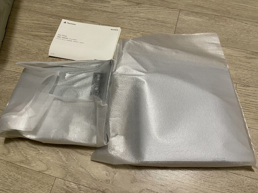 PS5 디스크 드라이브_3.jpg