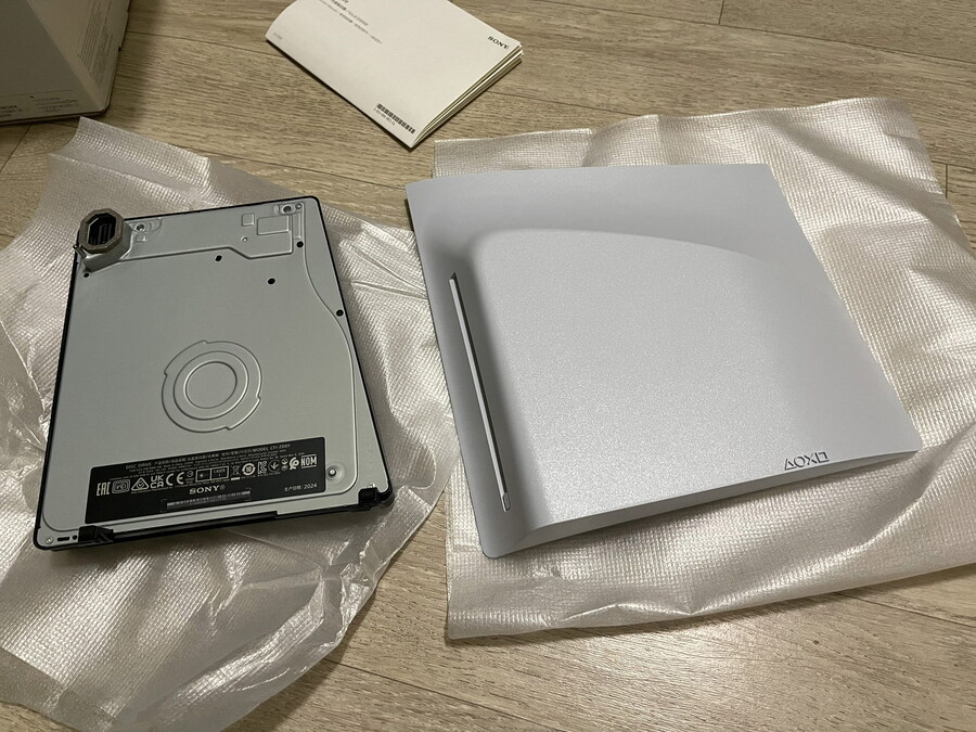 PS5 디스크 드라이브_4.jpg