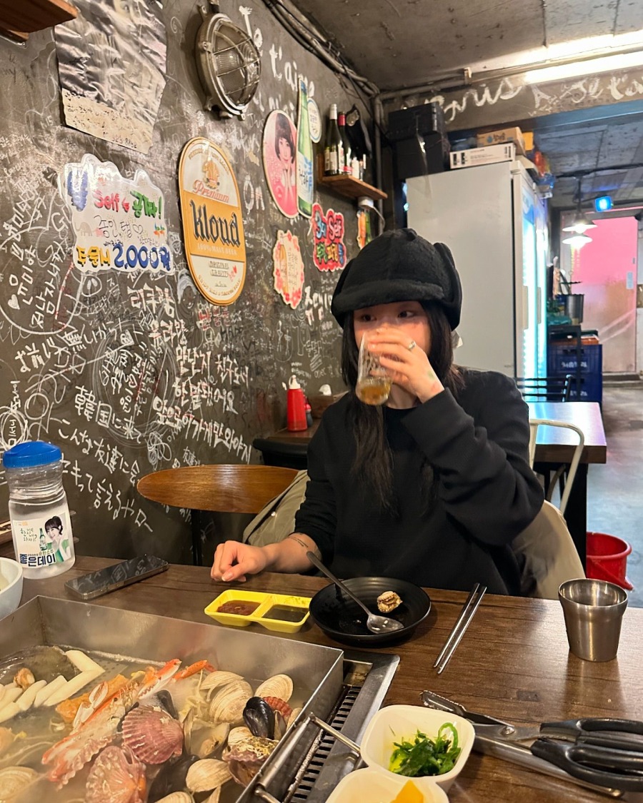 241120.휘인.인스타그램 05.jpg