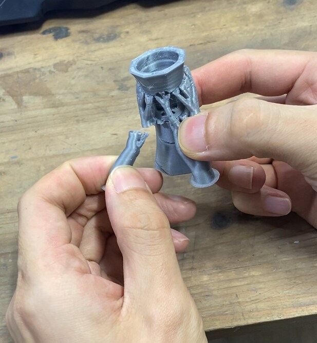 3D 프린터로 만든 롤 와드 머리띠_5.png