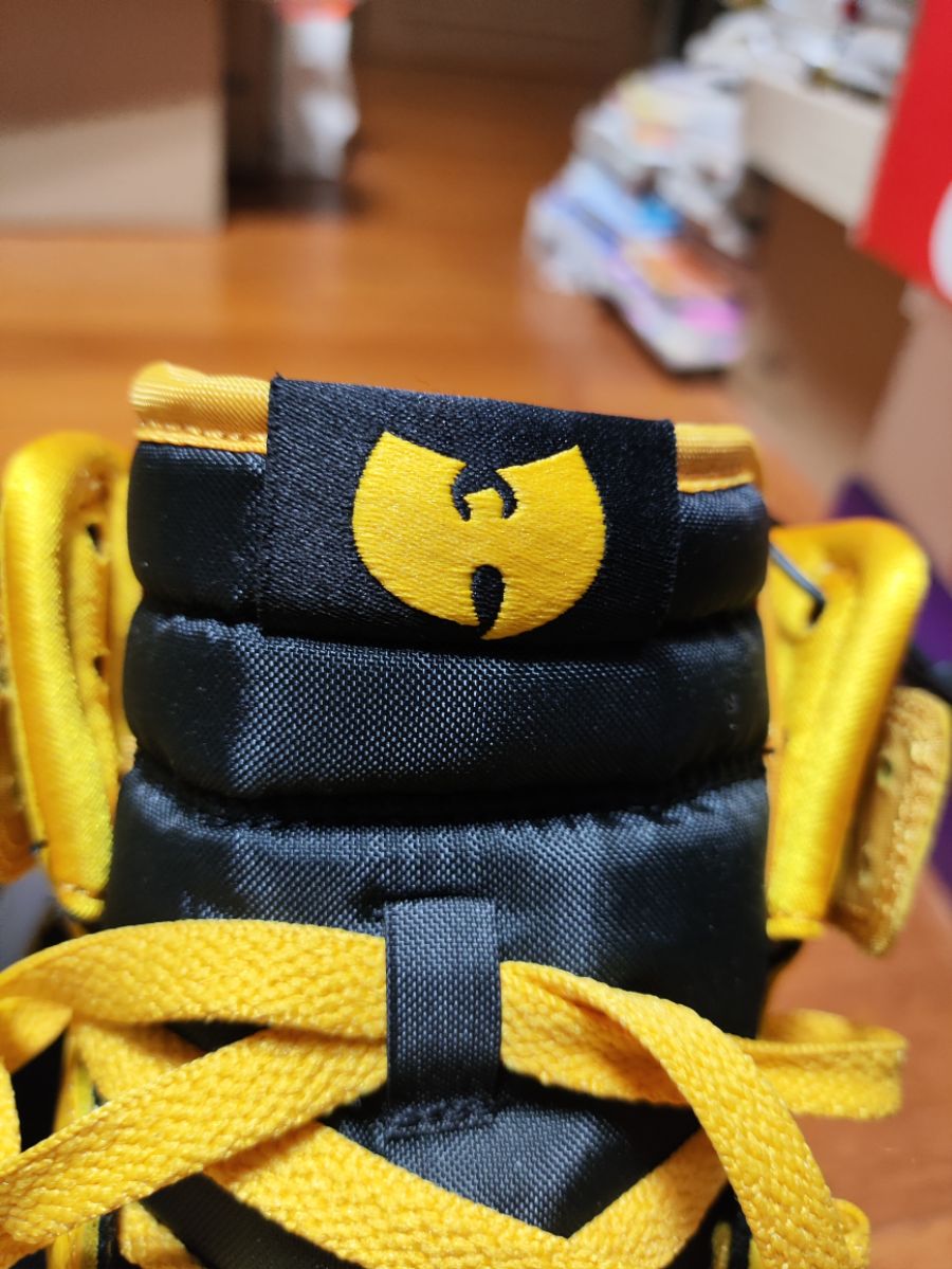 나이키 X 우탱클랜 덩크 하이 + 반팔티_6.jpg