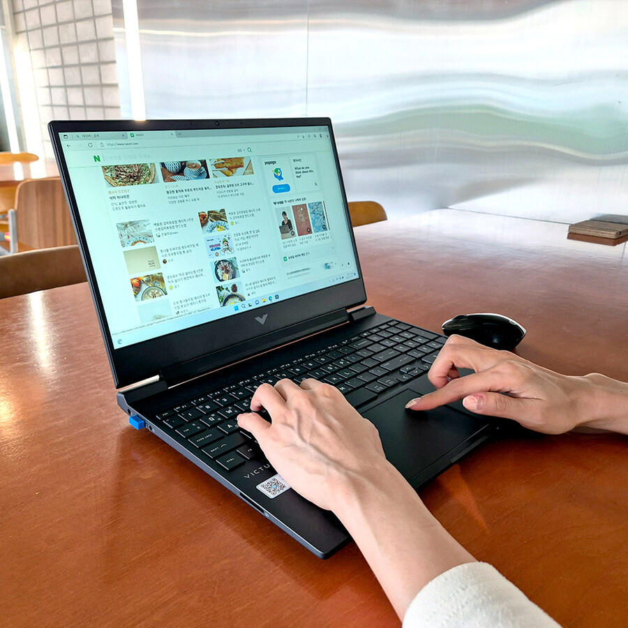 [네이버] HP빅터스 게이밍 RTX4050 노트북 (94만혜택가)_2.jpg