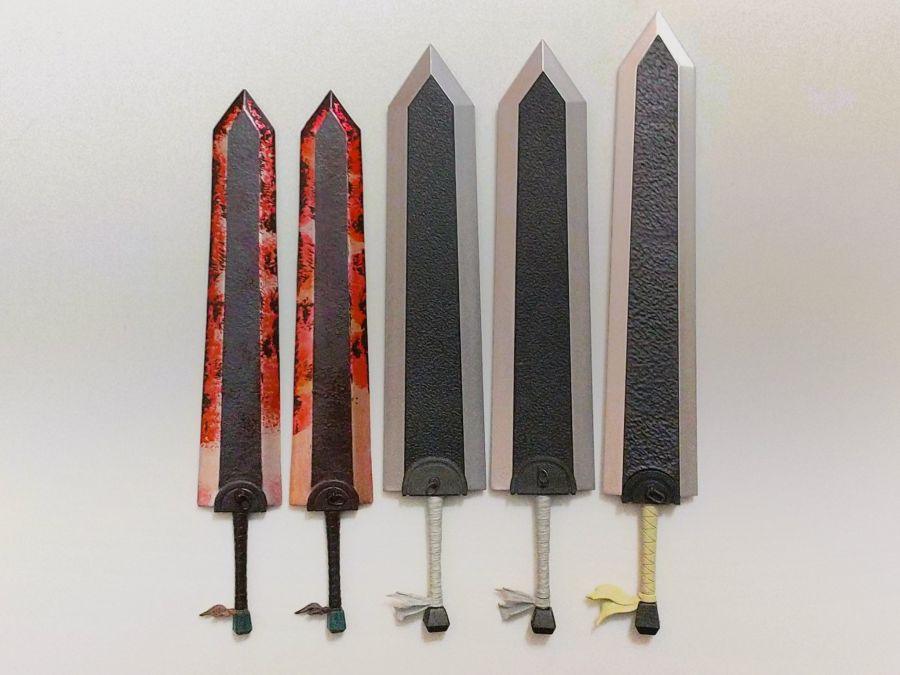 [맥스 팩토리] PLAMATEA 가츠 광전사의 갑주 가조립 + 검 비교 사진_10.jpeg