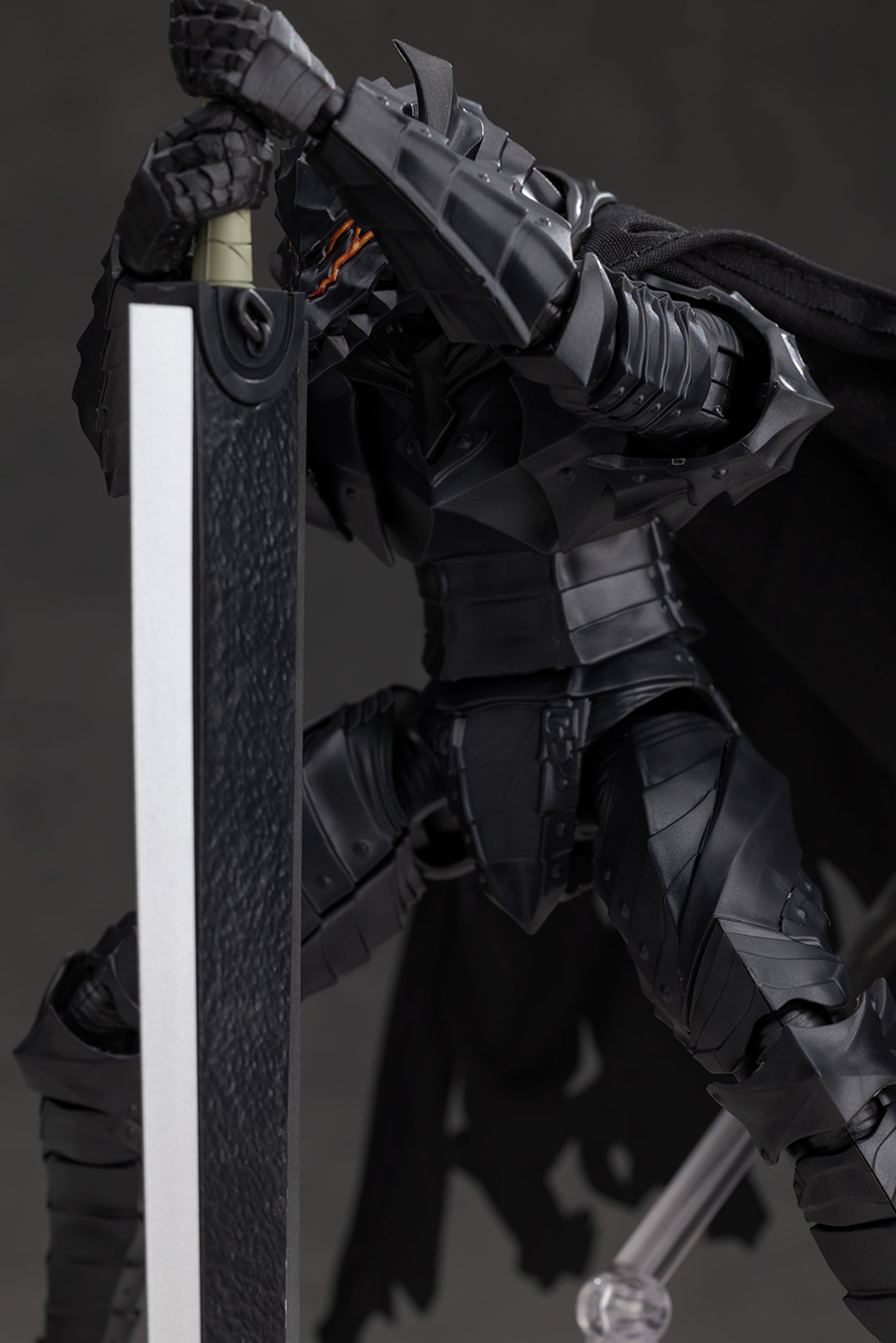 [맥스 팩토리] PLAMATEA 가츠 광전사의 갑주 해외 리뷰_56.jpg