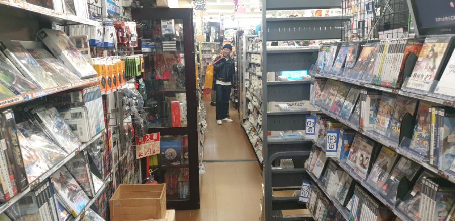 오사카여행 2번쨰이야기-난바역,,하루종일 돌아다니며 오덕쇼핑;-스압-_20.jpg