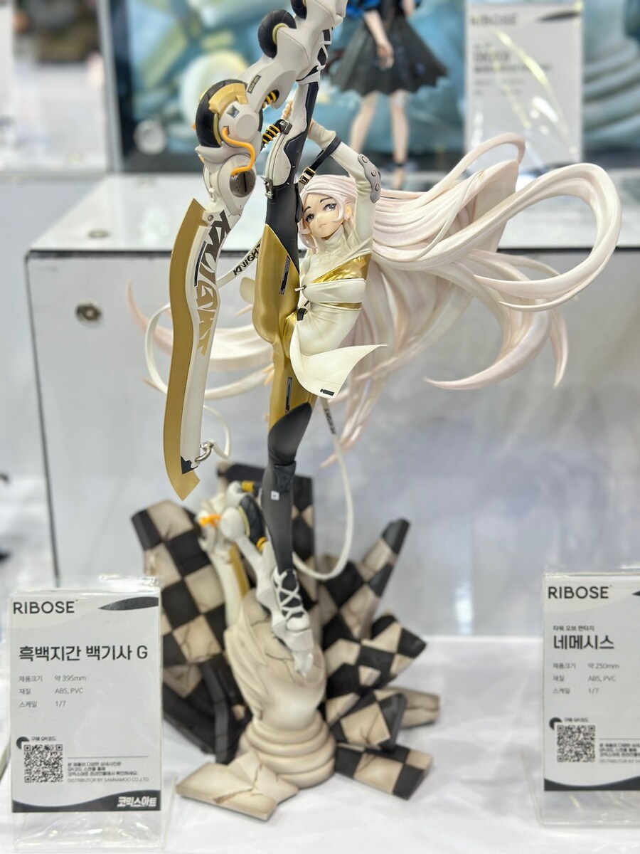 agf)피규어 사진_11.jpg