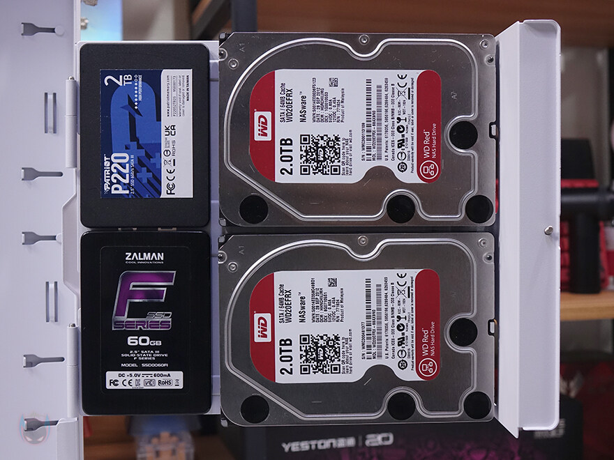 차별화된 플래그십 미들타워 어항케이스! - TRYX LUCA L70_75.jpg