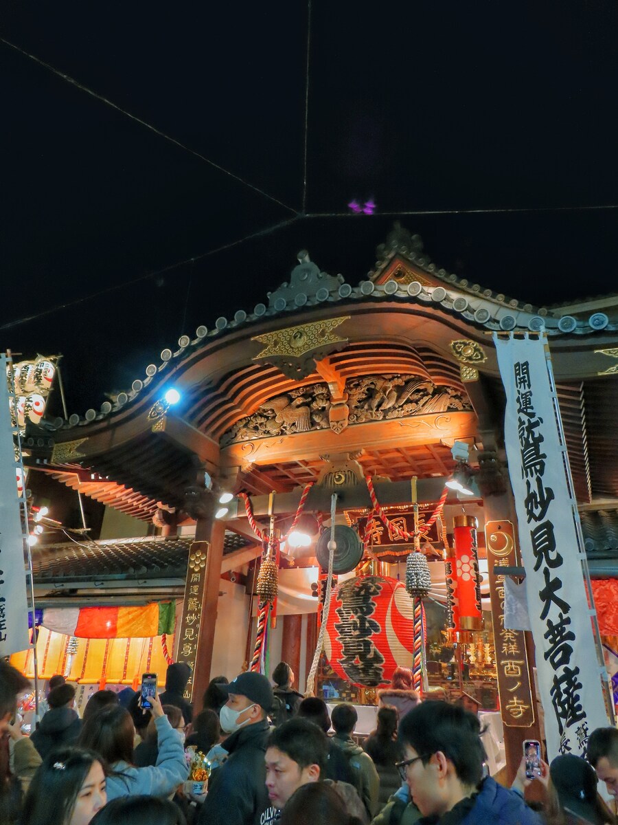 오오토리 신사의 토리노이치 축제_1.jpg