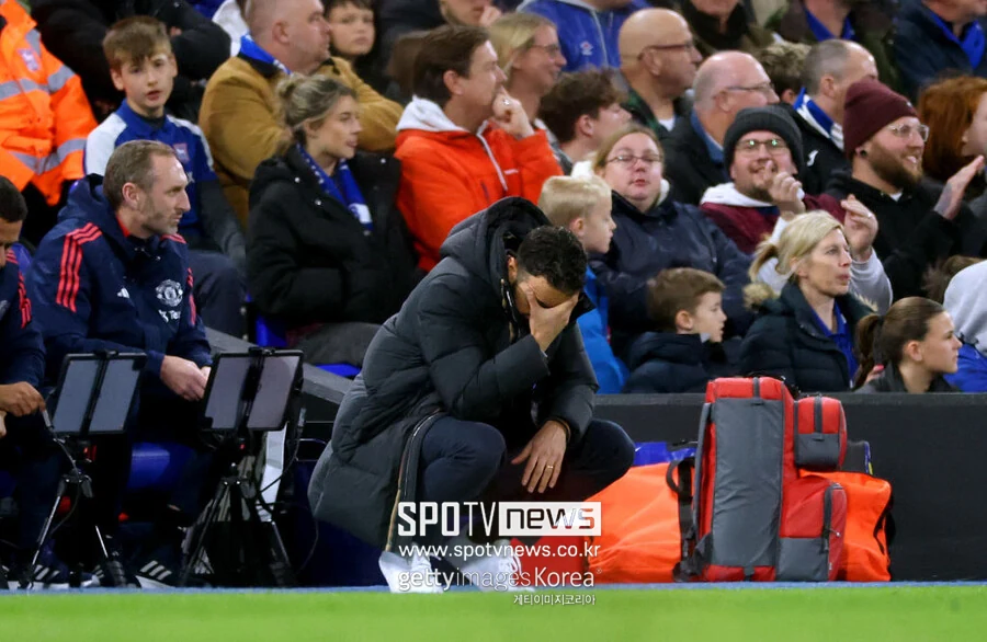 EPL) 앞날이 어두운 맨체스터 형제들 근황_1.webp