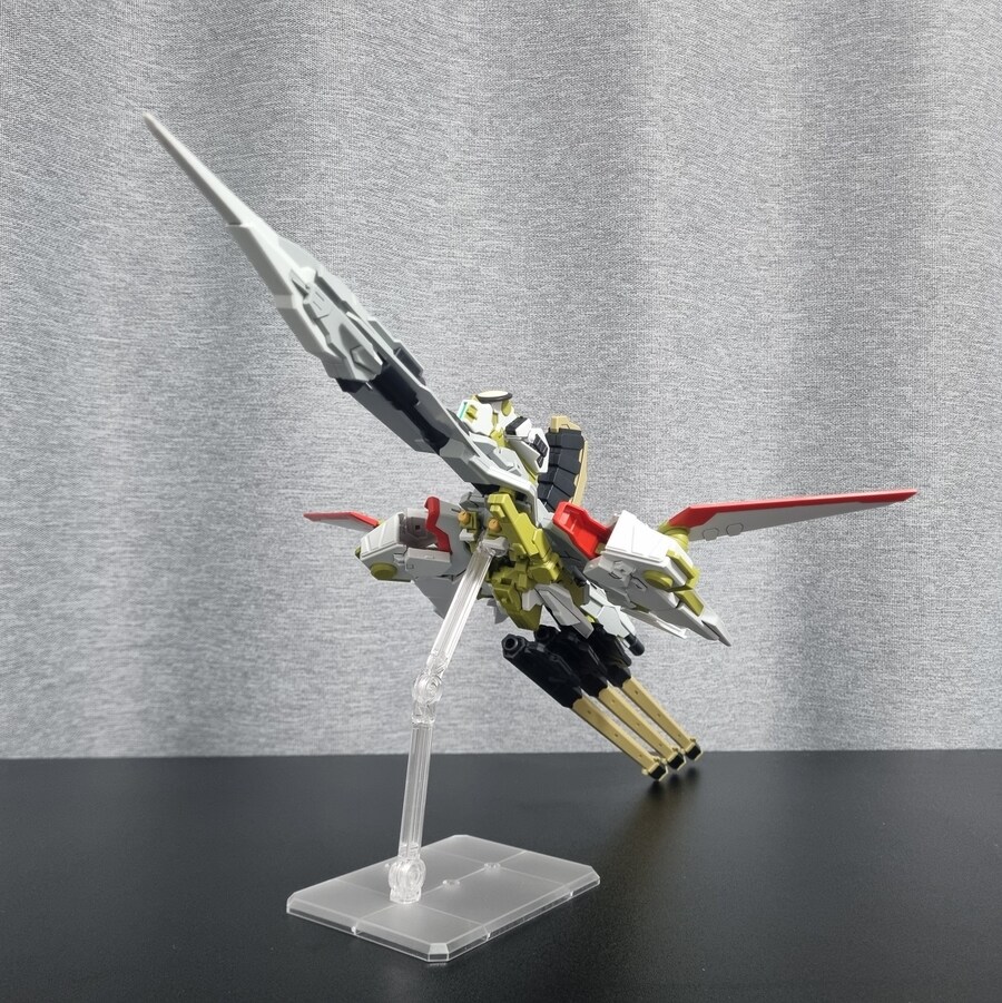 HGCE 데스티니 건담 스펙II & 제우스 실루엣_10.jpg
