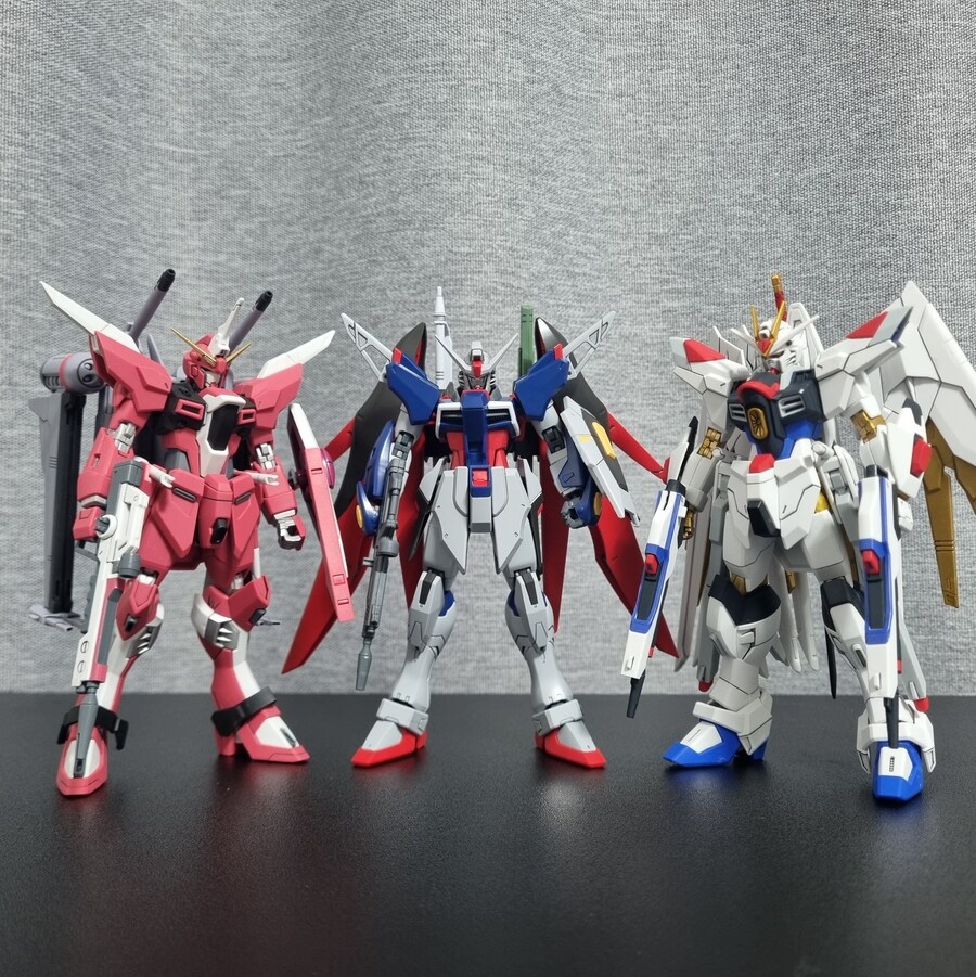 HGCE 데스티니 건담 스펙II & 제우스 실루엣_31.jpg