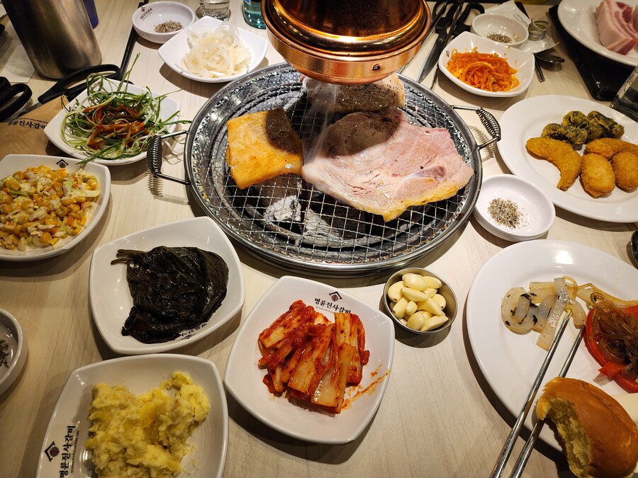 명륜진사갈비 고기무한리필_5.jpg