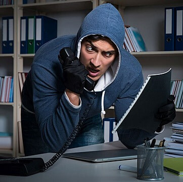 독일)연방헌법수호청의 "적"으로 보는 것들을 한번 알아보자_7.jpg