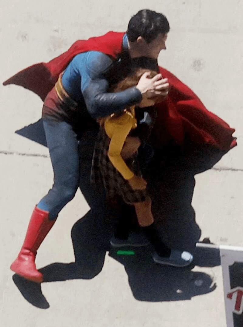 촬영현장 사진으로는 무슨 장면인지 모르는 이유_2.png