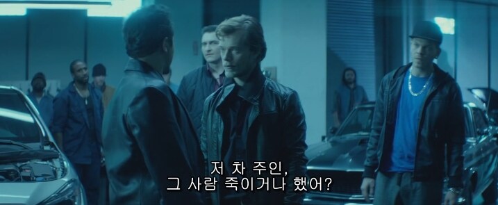 마피아두목: 감히 내 아들을 쳐? 죽이기전에 이유 정도는 들어주마._3.jpg