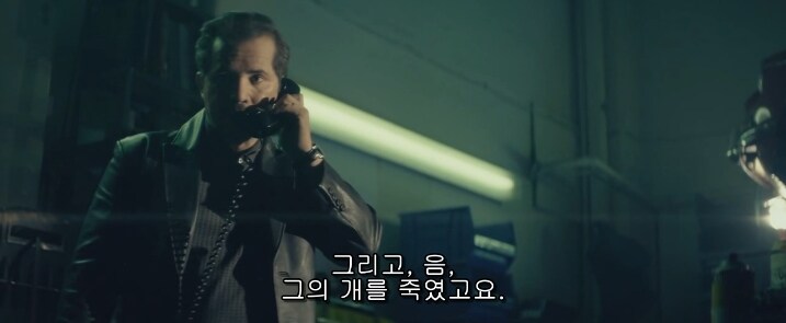 마피아두목: 감히 내 아들을 쳐? 죽이기전에 이유 정도는 들어주마._16.jpg