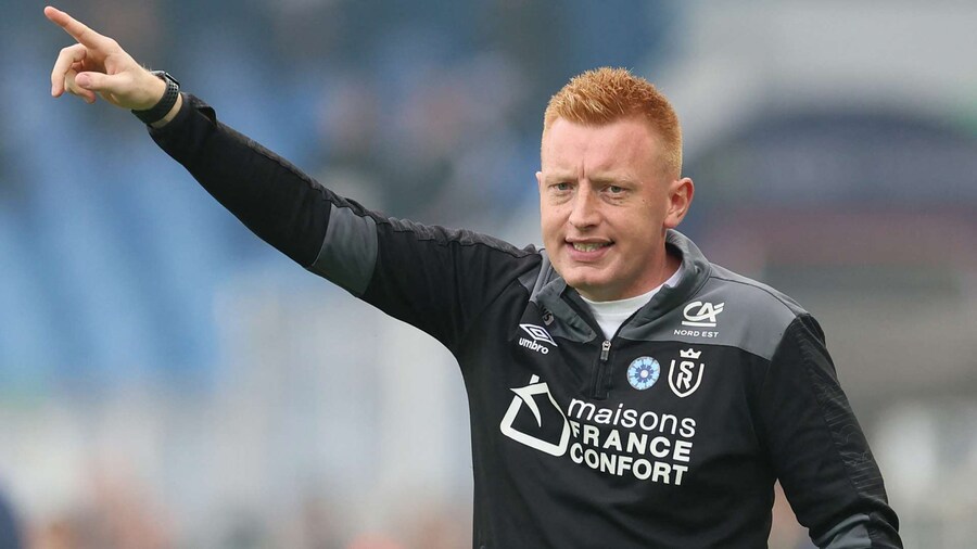 어느 프랑스 축구 팀이 벌금까지 내면서 자격 없는 감독을 쓴 이유_1.jpg