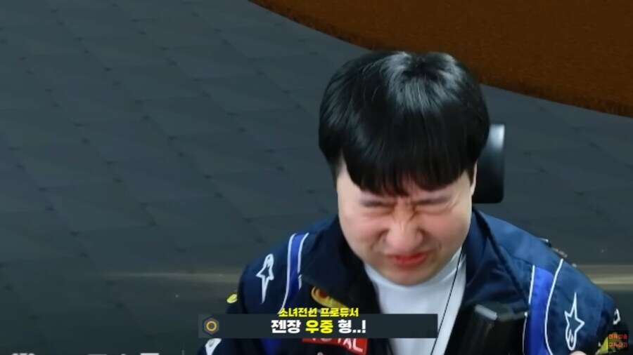 소전 광고하는 머독_13.jpg