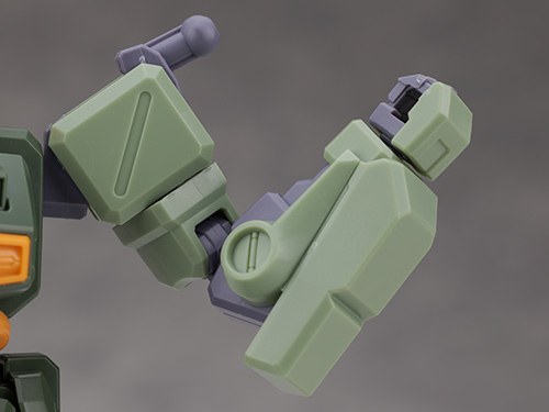 HGUC 1/144 하이잭 커스텀 A.O.Z 리부트 Ver 해외 리뷰_40.jpg