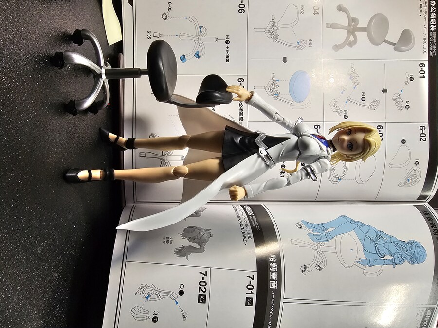 장혼희) 할리퀸 가조립 사진입니다._4.jpg