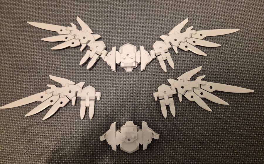 자유의 날개 2개_6.jpg