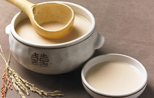 처음에 멋도 모르고 마구 퍼마셨던 막걸리_1.jpg