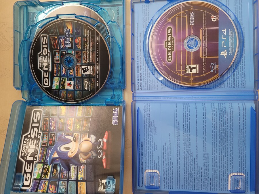 세가 제네시스 컬렉션 PS3 & PS4 비교샷_2.jpg