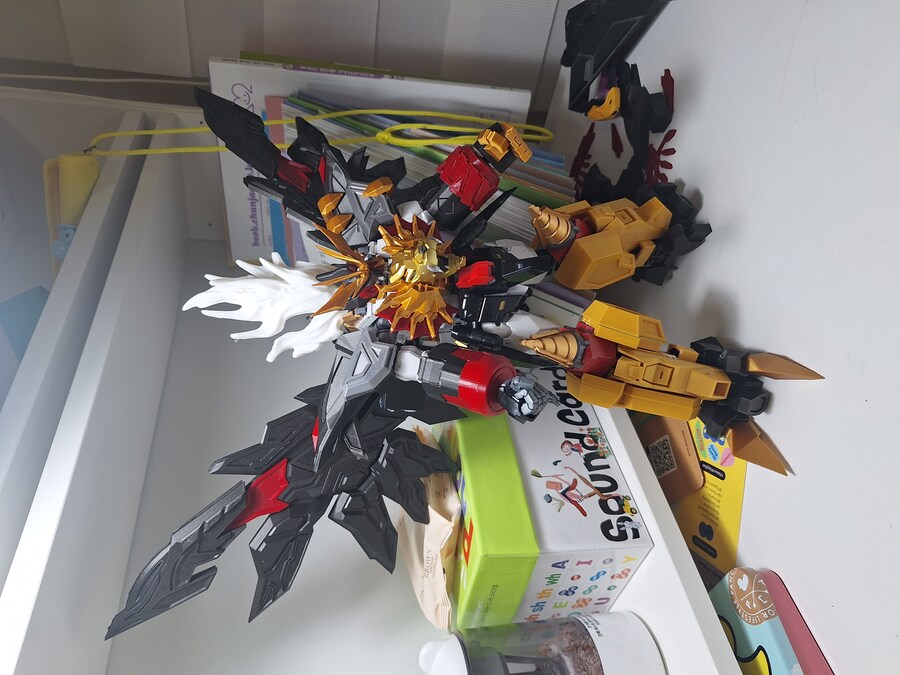 폭왕모형으로 제작중인 제네식입니다._2.jpg