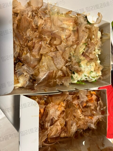 타코야키 집 사장님이 트럭 개큰걸로 바꾸셨어.jpg_6.png