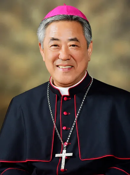 성직자들을 개와 소로 만들어버린 신부.jpg_1.webp