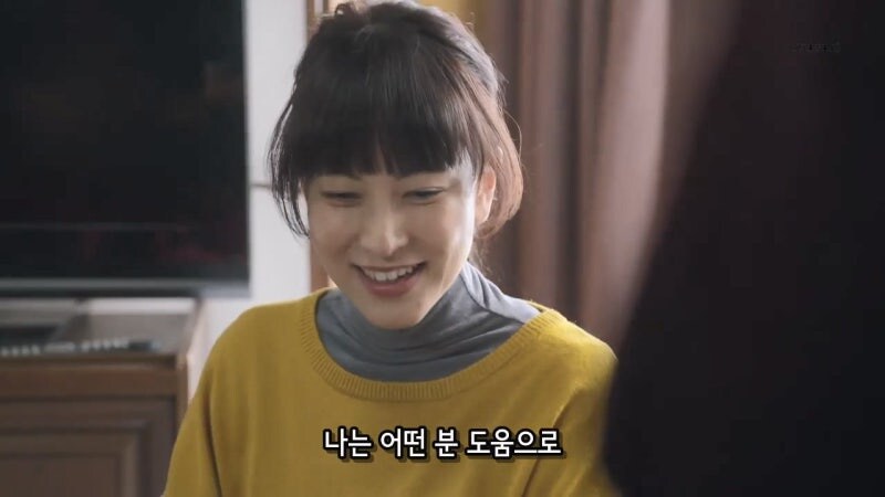 이런시간에 일도 안하고 남자들이랑 노가리 까고 있는거야 아줌마?_11.jpg