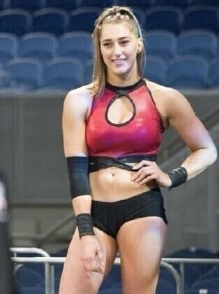 어느 귀여운 여자의 역변 ㄷㄷㄷㄷㄷㄷ_1.jpg