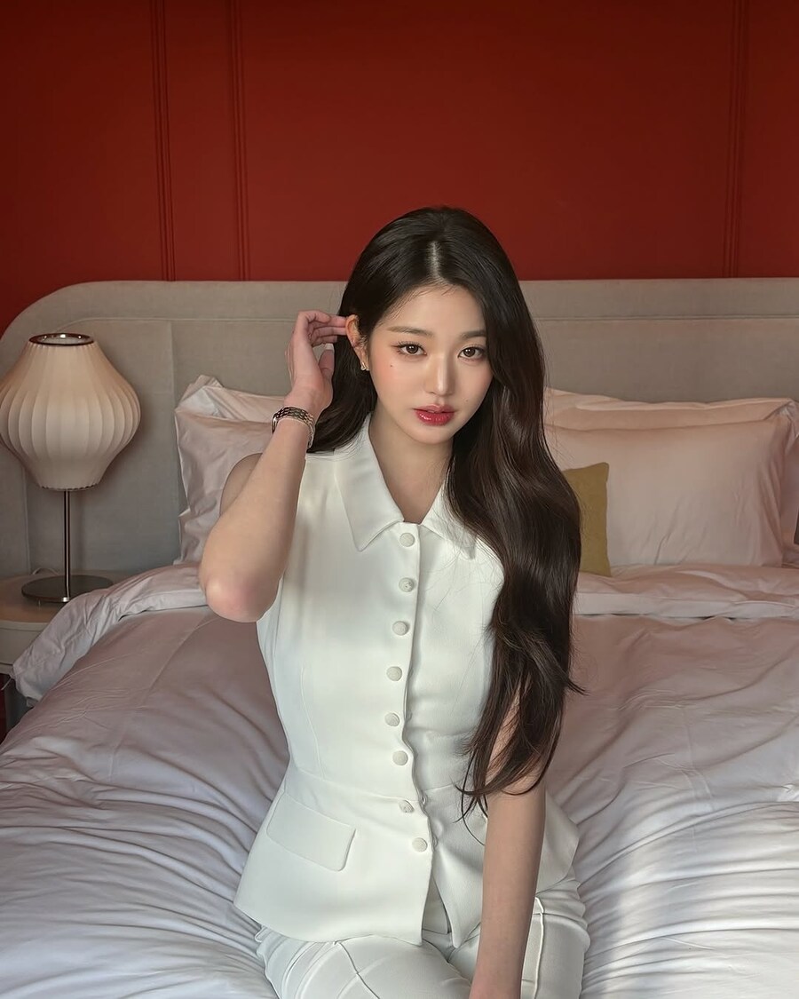 ‘럭키비키’ 장원영, 윙크 플러팅 남발... 졸음 확 깨네_8.jpg