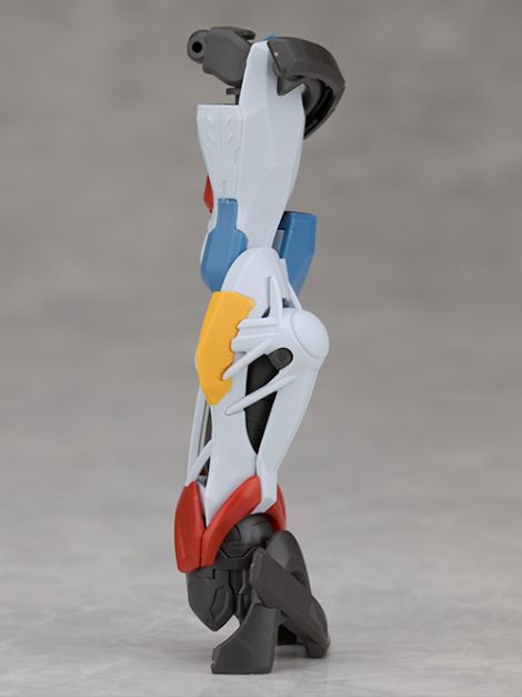 HG 1/144 지쿠악스 해외 리뷰_38.jpg